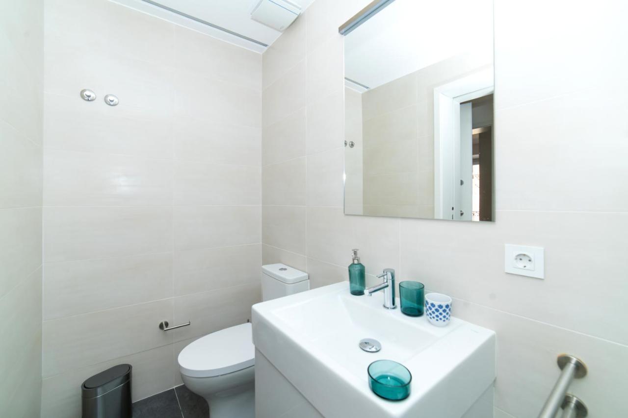 Blue By The River 3 - Elegant Two-Bedroom In Santos ลิสบอน ภายนอก รูปภาพ